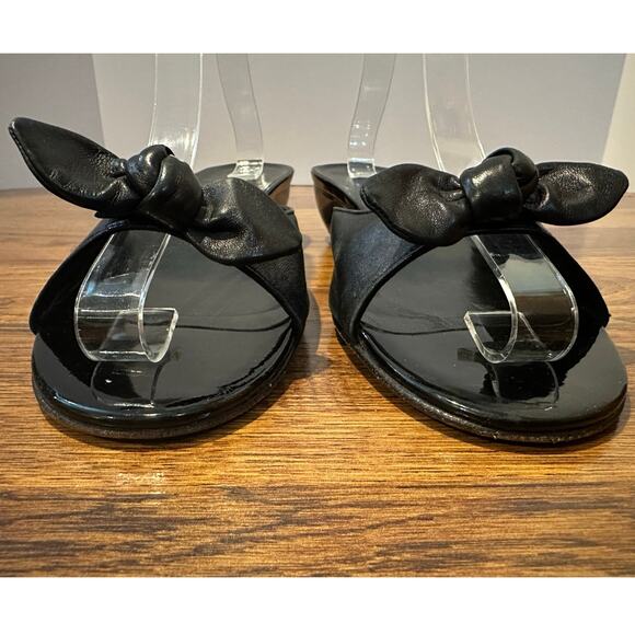 Salvatore Ferragamo Boutique Vara Bow Leather Mule Sandals – Black – Size 9.5B - Picture 4 of 10